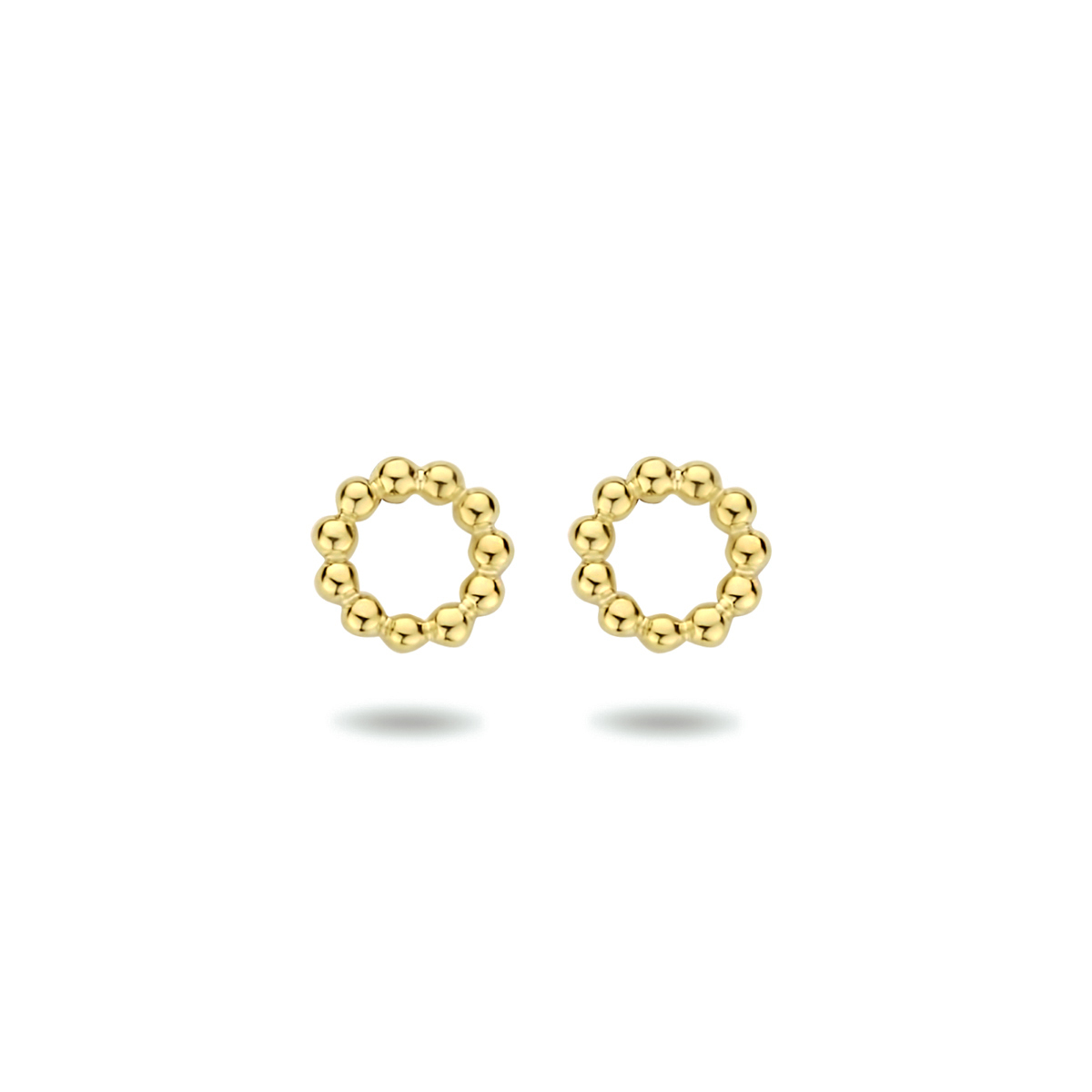 Verguld op 925 zilveren oorknoppen uitgevoerd met bolletjes. De oorknoppen hebben een diameter van 7mm. Geen garantie op plating.