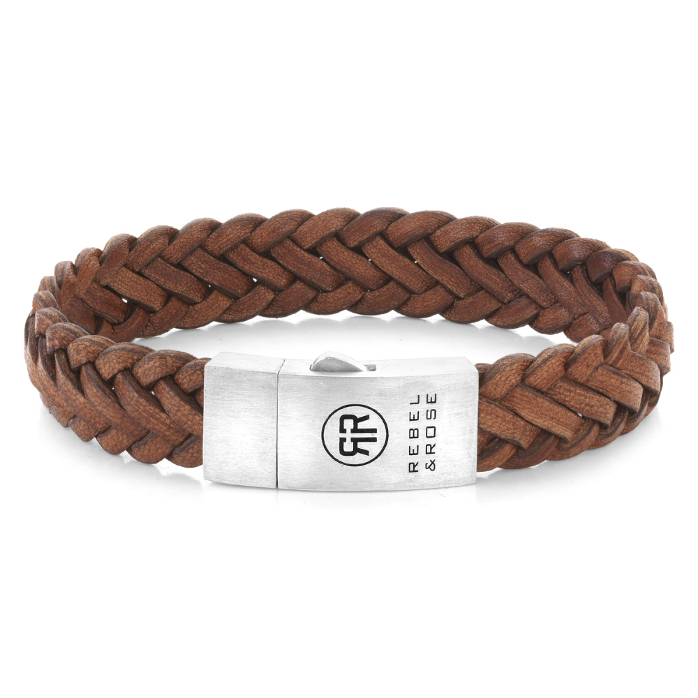 Leren armband van het merk Rebel & Rose. De armband is handmade op Bali met de mooiste leer-soorten en een Sterling Zilveren sluiting (925).