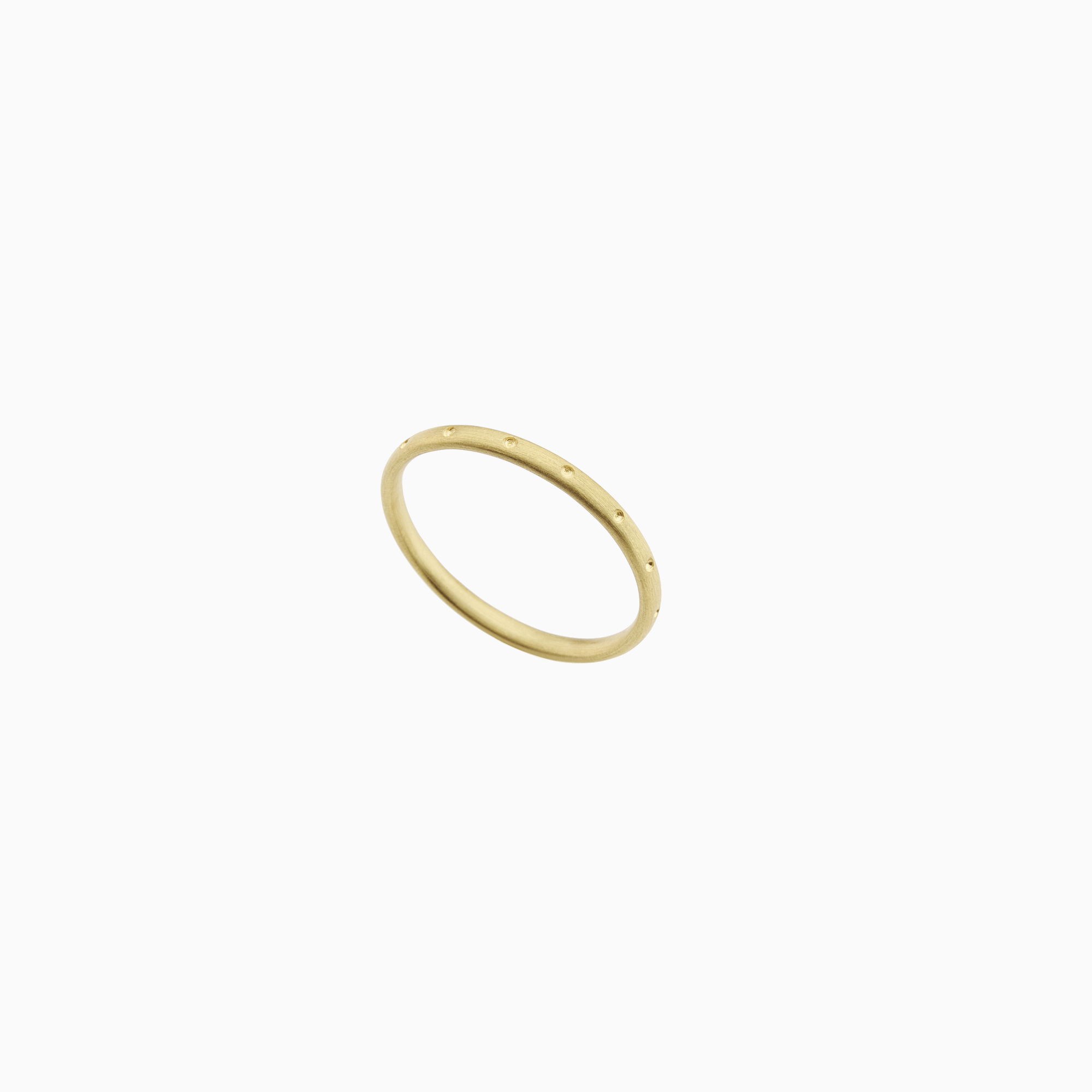 Een 18 krt geelgouden ring van Antonio Bernardo model Ritmo 