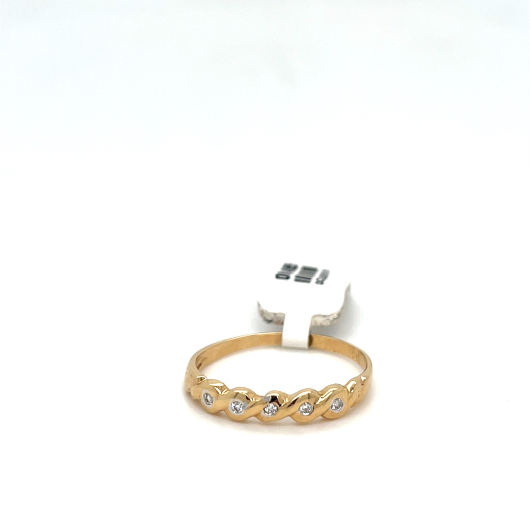Occasion briljant ring in 14 karaat geel goud