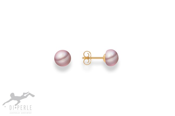 Deze gouden oorstekers zijn prachtige oorstekers gemaakt van goud, met een diameter van 5 mm. Deze stud-oorbellen zijn perfect voor dagelijkse elegantie of bijzondere gelegenheden. Draag ze solo voor een subtiele look of combineer met andere gouden sieraden voor een chique uitstraling. Perfect voor elke outfit en stijl.