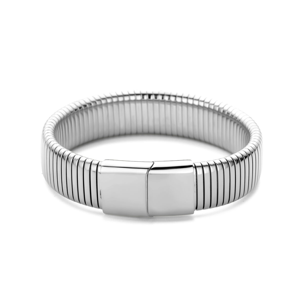 Stalen armband met een breedte van 15mm en een draaglengte van 18.5cm.