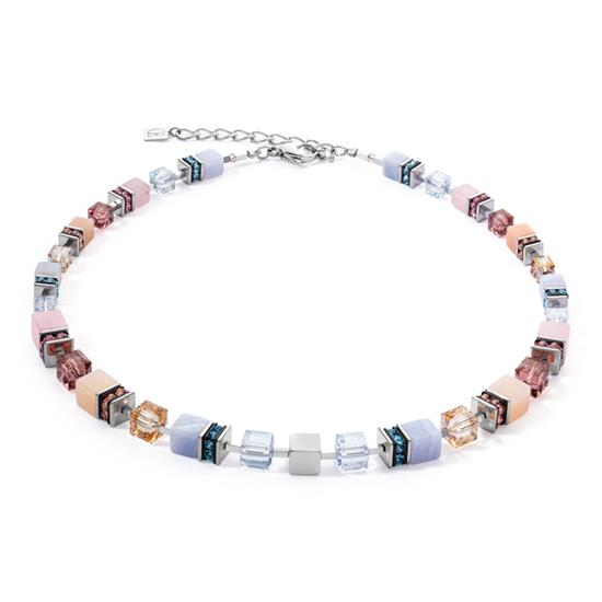 Dit is een collier van het merk Coeur de Lion gemaakt voor dames.