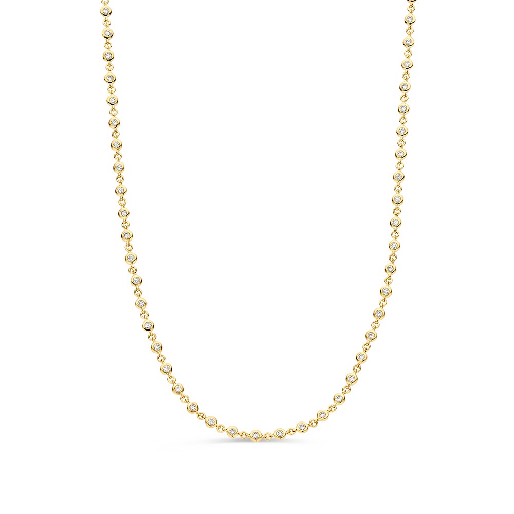 Speels, geelgouden collier met rondom diamanten in gouden zetkastjes.
