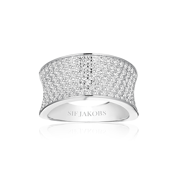 Dit is een ring van het merk Sif Jakobs gemaakt voor dames.
De specificaties zijn als volgt:
Ringmaat: 56