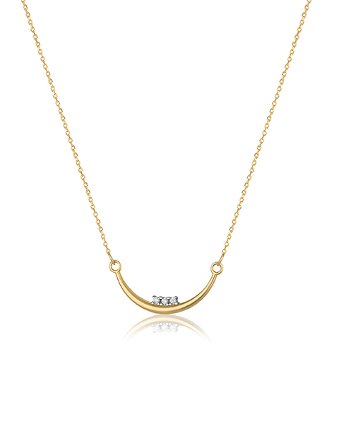 Dit is een collier van het merk Swing Jewels gemaakt voor dames.
