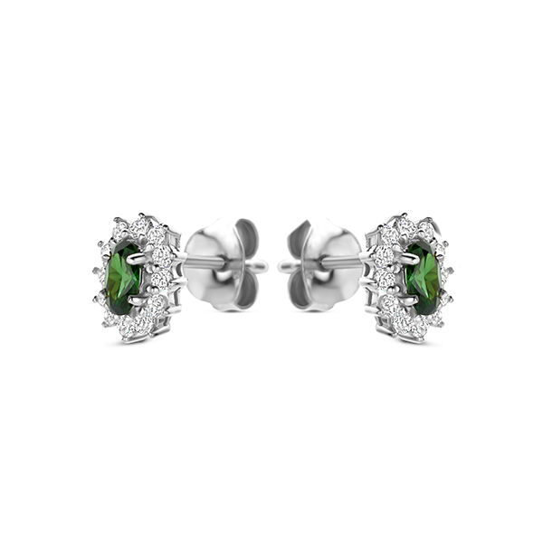 Dit zijn oorbellen van het merk Swing Jewels gemaakt voor dames.