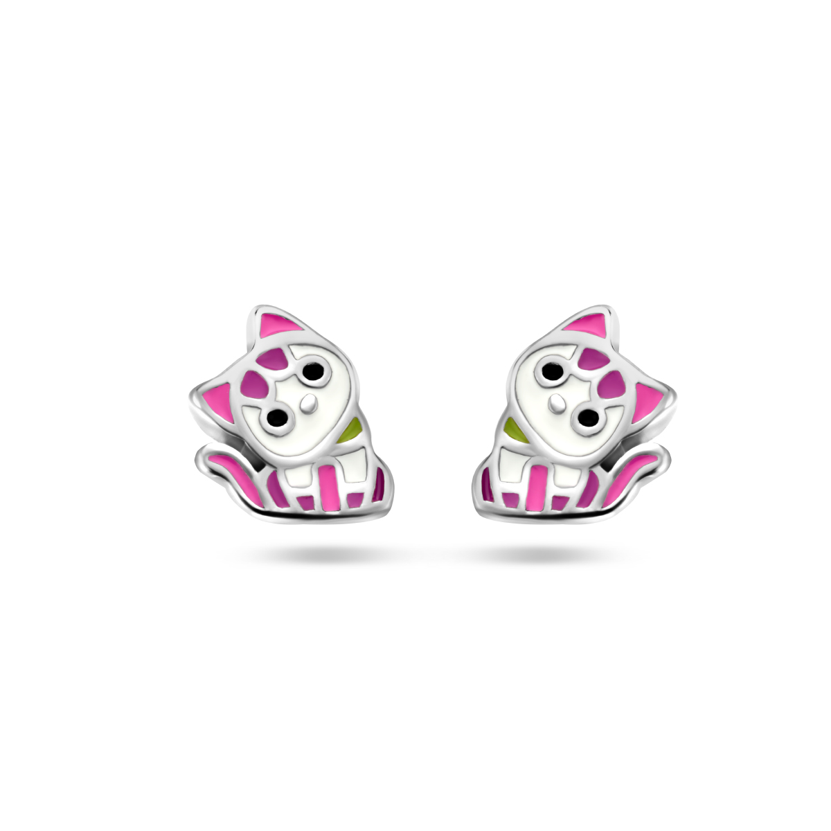 Gerhodineerd 925 zilveren poes oorknoppen. De oorknoppen hebben een afmeting van 7,5x6mm.
