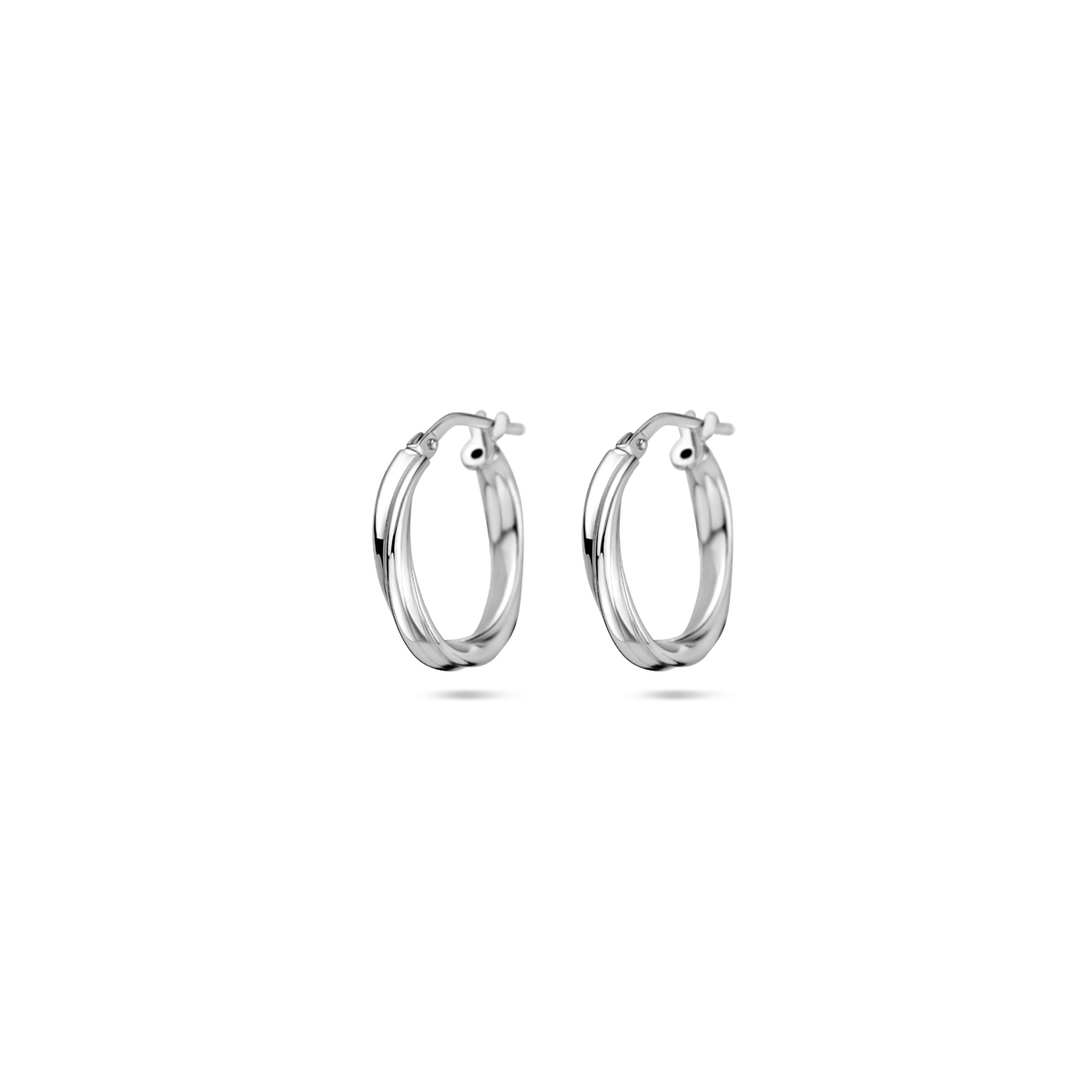 Gerhodineerd 925 zilveren klapoorringen met een dikte van 2.5mm.
