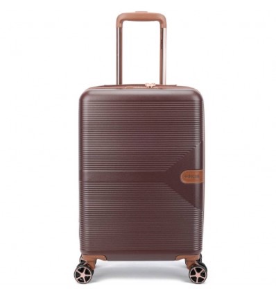 DECENT STELLA – Harde Handbagagekoffer (55 cm)
Reis in stijl en comfort met de DECENT STELLA uit de Stella Brown-serie. Deze stevige en lichtgewicht handbagagekoffer is gemaakt van duurzaam polypropyleen en biedt optimale bescherming voor je bagage. Dankzij de vier dubbele zwenkwielen en het geïntegreerde TSA-cijferslot ben je verzekerd van gemak en veiligheid, waar je ook naartoe reist.

Specificaties:

Artikelnummer: RK-9700A
Adviesverkoopprijs: €79,95
Type: Harde koffer
Materiaal: Polypropyleen
Wielen: 4 dubbele zwenkwielen voor extra stabiliteit en wendbaarheid
Slot: TSA-cijferslot – veilig en geschikt voor reizen naar de VS
Afmetingen (buitenmaat): 55 x 35 x 20 cm
Inhoud: 37 liter
Gewicht: 2,9 kg
Garantie: 2 jaar
De DECENT STELLA is de ideale reispartner voor wie compact, veilig en stijlvol wil reizen.

