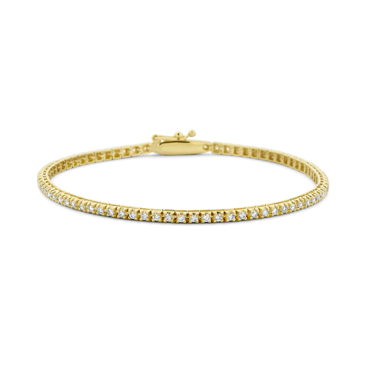 Tennisarmband geelgoud 1.00ct LG labgrown diamant 4027324
tennisarmband lab grown diamant 1.00ct g si 2,0 mm 17,5 cm

14k Geelgouden tennisarmband uitgevoerd met schitterende lab grown diamanten. De tennisarmband heeft een draaglengte van 17.5cm en een schakelbreedte van 2mm. Het diamantgewicht is 1.00ct. Lab grown diamanten zijn diamanten die ontstaan in een laboratorium. Onder extreem hoge druk en temperatuur wordt het natuurlijk ontstaansproces nagebootst met als eindresultaat een diamant met dezelfde chemische eigenschappen maar met een andere oorsprong.