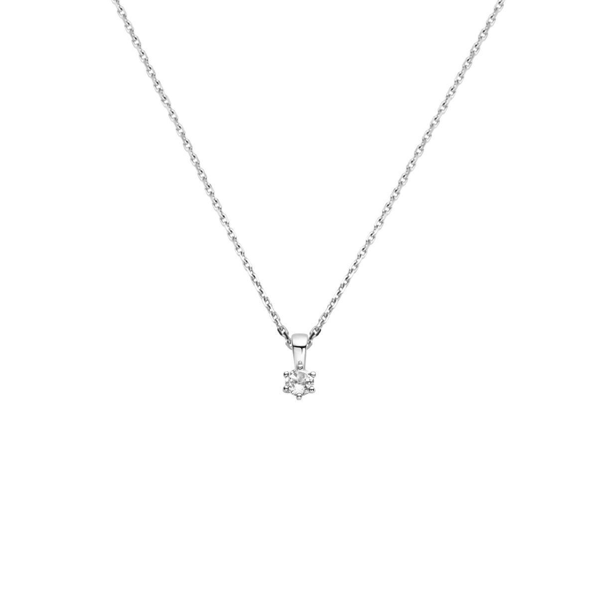 Gerhodineerd 925 zilveren collier met een geboortesteen hanger. Het collier heeft een draaglengte van 41cm en een extensie van 4cm. De schakelbreedte is 1.1mm. Uitgevoerd met een karabijn sluiting.