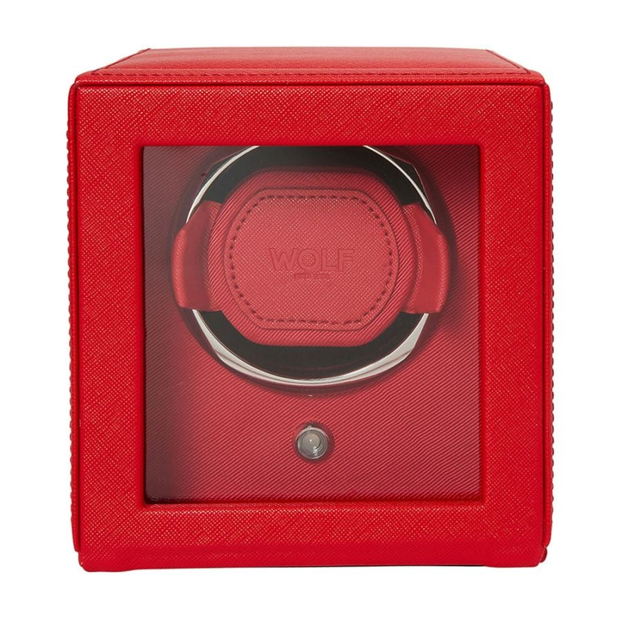 Jong, slim en ongecompliceerd, onze welpen zorgen met gemak voor uw horloge. Zes zijden zijn perfect geproportioneerd om uw horloge veilig en nauwkeurig te omsluiten.
