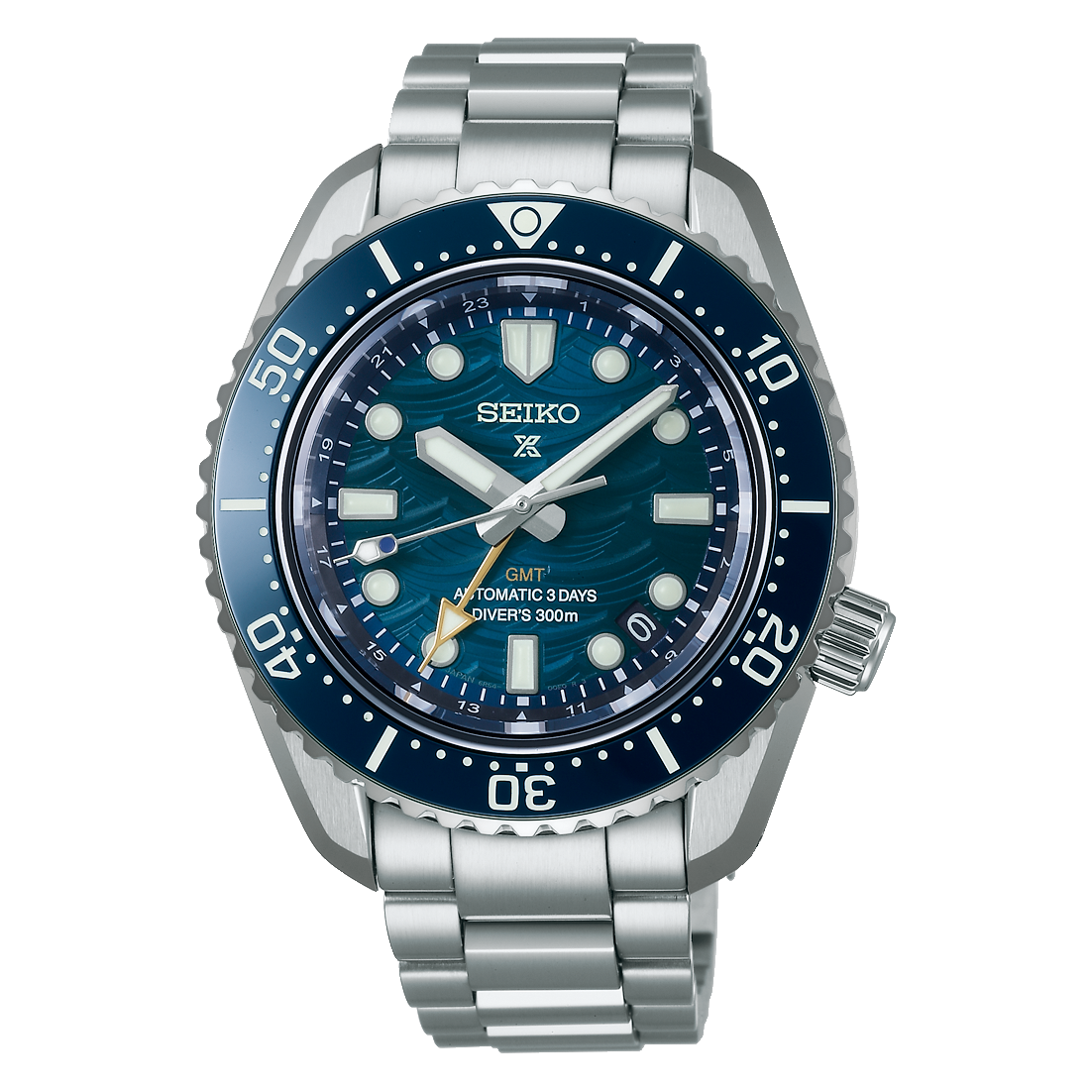 Dit Seiko horloge behoort tot de Prospex collectie en is een Limited Edition ter ere van het 60 jarige jubileum van het eerste Seiko duikershorloge. Deze limited edition heeft een oplaag van 6000 stuks.

Dit Seiko horloge is voorzien van een nieuw dynamisch reliëfpatroon, geïnspireerd op het merkteken en herinnerend aan de ruwe zee. Het patroon veranderd van uiterlijk, afhankelijk van de kijkhoek en doet denken aan de golven van de diepzee. 

De Marinemaster is een High- end duikhorloge dat de technologie en expertise belichaamt die Seiko heeft ontwikkeld in het creëren van duikhorloges.Zijn aantrekkingskracht ligt niet alleen in de uitzonderlijke prestaties, maar ook in de verfijnde schoonheid van het exterieurontwerp en de minutieuze afwerking van de details.Sinds de introductie van het eerste professionele model in de Seiko duikhorloge-serie in 1968, is het essentieel geweest om zowel de functionele mogelijkheden als hulpmiddel als de esthetische aantrekkingskracht als accessoire in evenwicht te brengen.

Het 60-jarig jubileummodel in gelimiteerde oplage, uitgerust met het nieuw ontwikkelde mechanische uurwerk Calibre 8L45, bereikt ongekende schoonheid en prestaties en is nu verkrijgbaar in de Marinemaster-serie.
