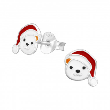 Onze Zilveren Oorstekers Kerstbeertje, modelnummer PCJW33590, zijn een perfecte aanvulling voor de feestdagen. Deze sieraden vallen in de categorie JEWEL en zijn van het type STUD_EARRINGS. Draag ze bij een feestelijke outfit om je look een speelse en elegante touch te geven tijdens kerst- en winterfestiviteiten.