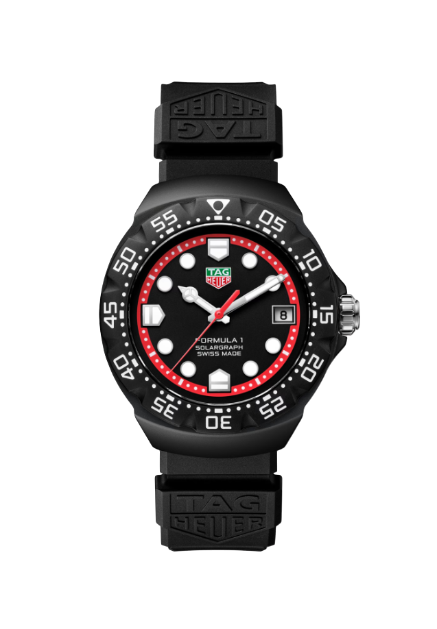 EXCLUSIVE TAG HEUER FORMULA 1 AHEAD OF MIAMI GP
Dit TAG Heuer horloge behoort tot de Formula 1 collectie en is een Limited Edition, gemaakt ter ere van de Miami Grand Prix op 4 mei 2025. De oplage van het horloge is gelimiteerd tot 3000 stuks wereldwijd.
Referentienummer: WBY1114.FT8084

De TAG Heuer Formula 1 Solargraph horloge tilt gedurfd design naar een hoger niveau.
De zwarte opalin wijzerplaat, gecontrasteerd door een levendige rode rand, zorgt voor een strakke, energieke look. De wijzers en indexen, voorzien van Super-LumiNova®, zorgen ervoor dat de wijzerplaat onder alle omstandigheden goed zichtbaar blijft, terwijl de TH-Polylight bezel een moderne, vooruitstrevende touch toevoegt. 
De zwarte DLC-gecoate stalen kast garandeert duurzaamheid en stijl, terwijl de flexibele, bijpassende rubberen band maximaal comfort biedt. Dit 38mm model is ontworpen voor verschillende polsmaten en is daardoor ideaal voor dagelijks gebruik.
Aangedreven door het Solargraph Calibre TH50-00 biedt het horloge precisie en gemak. Slechts een minuut blootstelling aan licht is voldoende voor een hele dag, wat zorgt voor een hoge autonomie en geen noodzaak tot het vervangen van de batterij.

Uw TAG Heuer horloge is 24 maanden na aankoop beschermd onder fabricagegarantie. Door het horloge te registreren op MyTAGHeuer kunt u deze garantieperiode met nog eens 3 extra jaar verlengen!
