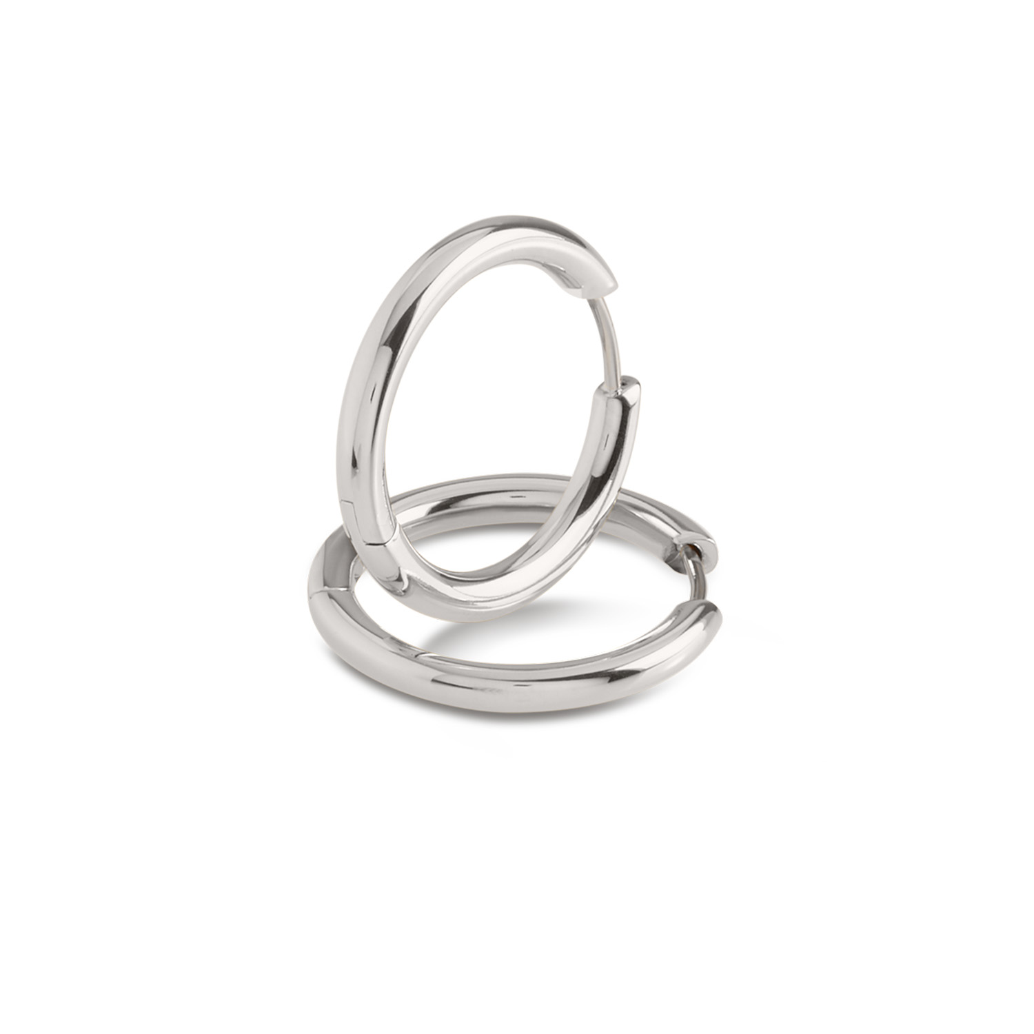 Boccia Titanium 05072-01 Oorringen
Deze unieke titanium oorbellen van Boccia Titanium is een mooie toevoeging aan je sieradencollectie! Wat deze oorringen uniek maakt, is dat ze een klapsluiting hebben. Combineer de oorringen met de bijpassende sieraden voor een complete look. De doorsnee is 23mm

HET MERK
Boccia Titanium is het titanium merk van Nederland, dat zijn oorsprong in Duitsland vindt en is opgericht in het jaar 1992. Ontwikkeld door internationale ontwerpers. Alle titanium componenten van de BOCCIA TITANIUM collectie zijn gemaakt van 99,7% puur titanium; het bijzondere materiaal. Het is licht in gewicht, neemt de temperatuur van de huid aan en is zeer huidvriendelijk. Bovendien is het corrosie- en temperatuurbestendig.

SPECIFICATIES
- Oorringen 
- Puur titanium
- Zilverkleurig
- 23mm