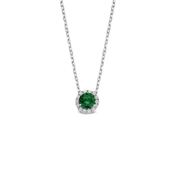 De 925 Silver Sara Necklace heeft sprankelende witte en groene zirconia steentjes die samen een verfijnde, kleurrijke uitstraling creëren. Deze ketting is perfect voor dagelijks gebruik of om je look te verfraaien voor een speciale gelegenheid. Draag hem alleen voor een subtiele elegantie of combineer met andere sieraden voor een trendy look.