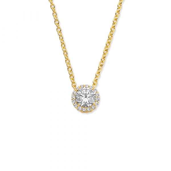 De 925 Silver Marella Necklace is een elegante ketting met sprankelende zirconia steentjes. Het tijdloze ontwerp maakt het een perfecte aanvulling op elke outfit, of je nu kiest voor een casual look of een chique uitstraling. Draag hem solo voor een verfijnde statement of combineer met andere sieraden voor een gelaagde, stijlvolle look.

40+5cm 