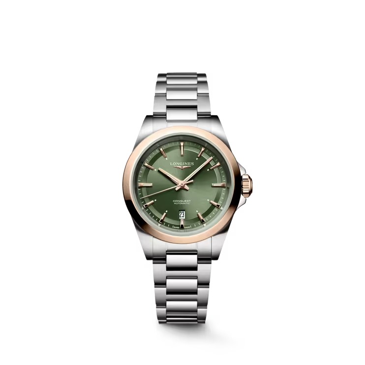 Dit Longines horloge behoort tot de Conquest collectie.
Referentienummer: L3.320.5.02.6

Dit Longines Conquest horloge is uitgerust met een automatisch uurwerk, met een monokristallijne silicium balansveer gangreserve tot 45 uur. De kast is gemaakt van edelstaal en 18-karaats roségouden cap 200, de band is ook gemaakt van edelstaal. Het horloge heeft een diameter van 30mm en is getest op een waterdichtheid van 10 ATM / 100 M. De groene sunray wijzerplaat is voorzien van een datumvenster op 6 uur en rosegoudkleurige wijzers en indexen. Het horloge heeft een krasvrij saffierglas met een anti-reflectieve coating aan beide zijden.
