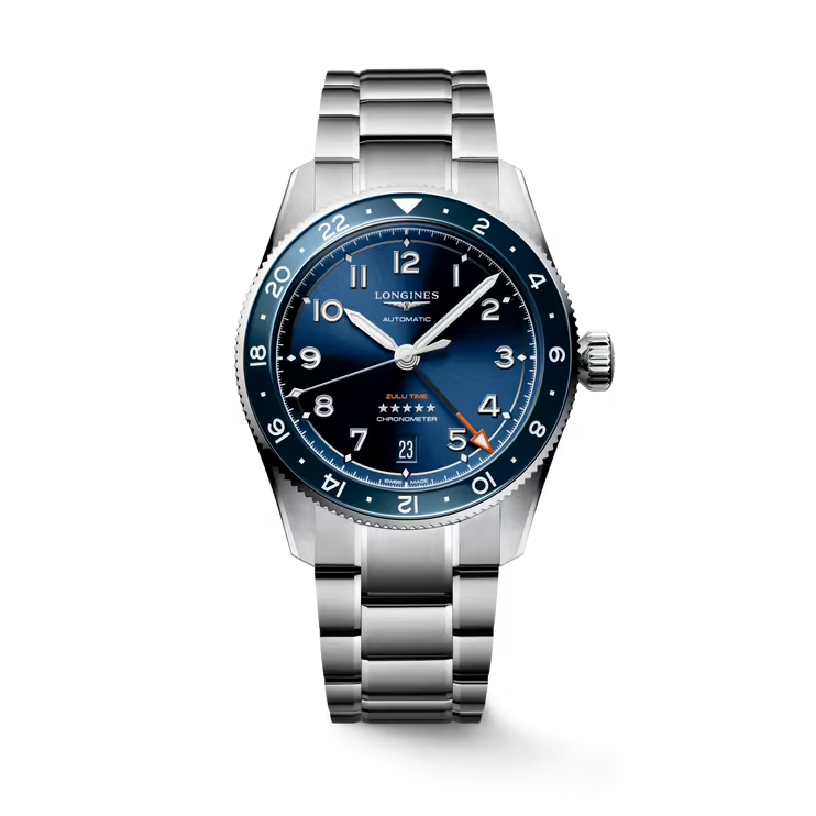 Dit Longines horloge behoort tot de Spirit collectie.
Referentienummer: L3.820.4.93.6

De Longines is voorzien van een automatisch kaliber L644.4 uurwerk met een gangreserve van 72 uur. De kast en band zijn gemaakt van roestvrij staal. Het horloge heeft een diameter van 39 mm en is getest op een waterdichtheid van 10 ATM / 100 meter. Dankzij de Super- LumiNova op de wijzers en indexen is het horloge ook in het donker duidelijk af te lezen. Het horloge heeft een krasbestendig saffierglas met meerdere lagen anti-reflecterende coating aan beide zijden.

Het automatische uurwerk is COSC Chronometer gecertificeerd.

Horloges van Longines met automatische uurwerken genieten van een verlengde fabricagegarantie van 5 jaar. Deze langere garantieperiode onderstreept de uitzonderlijke kwaliteit en het vakmanschap van de automatische uurwerken van Longines.
