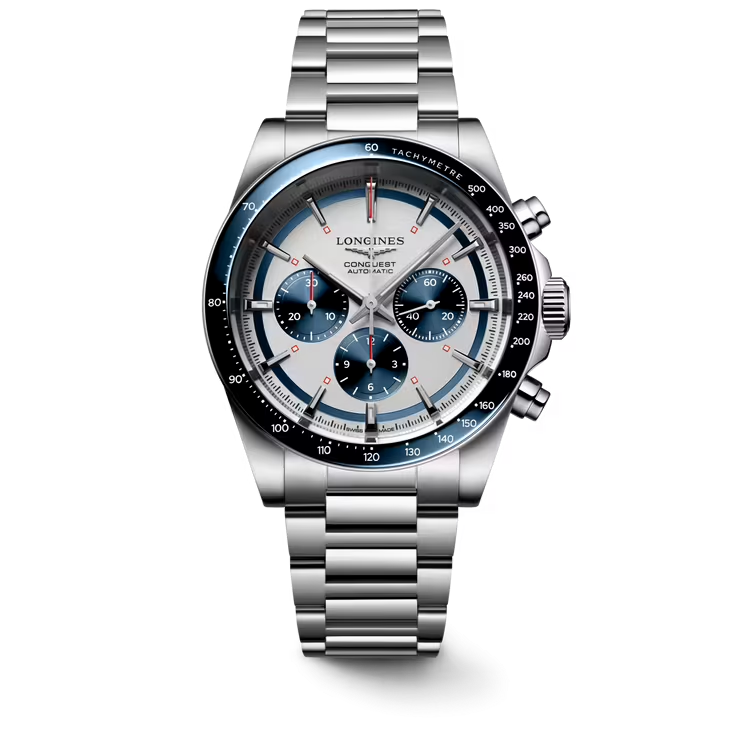 Dit Longines horloge behoort tot de Conquest collectie.
Referentienummer: L3.835.4.98.6 

Dit Longines Conquest horloge is uitgerust met een automatisch kaliber L898 uurwerk met een gangreserve van 59 uur. De kast en band zijn gemaakt van staal. Het horloge heeft een diameter van 42 MM en is getest op een waterdichtheid van 10 ATM / 100 M. De zilver matte wijzerplaat is versierd met blauwe counters op 3- 6- en 9 uur. De blauwe keramische bezel is afgewerkt met een tachymeterschaal. Het horloge heeft een krasvrij saffierglas met een anti-reflectieve coating aan beide zijden.