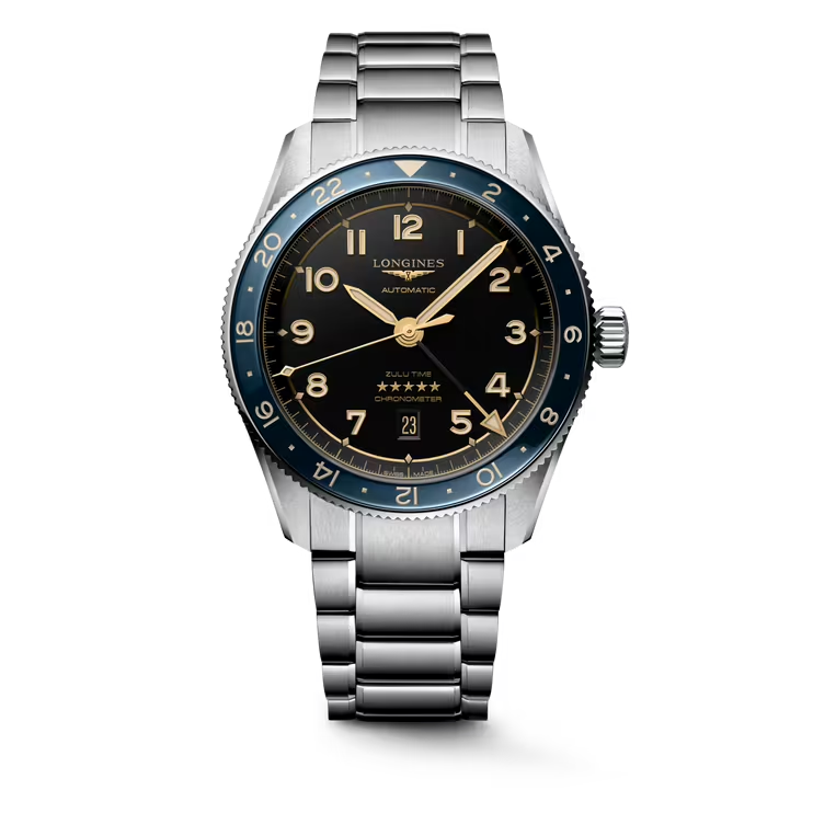 Dit Longines horloge behoort tot de Spirit collectie.
Referentienummer: L3.812.4.60.6

De Longines is voorzien van een automatisch kaliber L844.4 uurwerk met een gangreserve van 72 uur. De kast is gemaakt van roestvrij staal en de band van edelstaal. Het horloge heeft een diameter van 42 mm en is getest op een waterdichtheid van 10 ATM / 100 meter. Dankzij de Super- LumiNova op de wijzers en indexen is het horloge ook in het donker duidelijk af te lezen. Het horloge heeft een krasbestendig saffierglas met meerdere lagen anti-reflecterende coating aan beide zijden. Dit horloge heeft een antraciet kleurige wijzerplaat met vergulde wijzers en indexen. Het automatische uurwerk is COSC Chronometer gecertificeerd.

Horloges van Longines met automatische uurwerken genieten van een verlengde fabricagegarantie van 5 jaar. Deze langere garantieperiode onderstreept de uitzonderlijke kwaliteit en het vakmanschap van de automatische uurwerken van Longines.

Maak u klaar om op te stijgen met de LONGINES ZULU TIME 1925: een echt GMT-horloge ter gelegenheid van de 100e verjaardag van het eerste polshorloge met dubbele tijdweergave. Net als onze Ambassador of Elegance, Henry Cavill, blijft u verbonden, zelfs als u ver weg bent.
