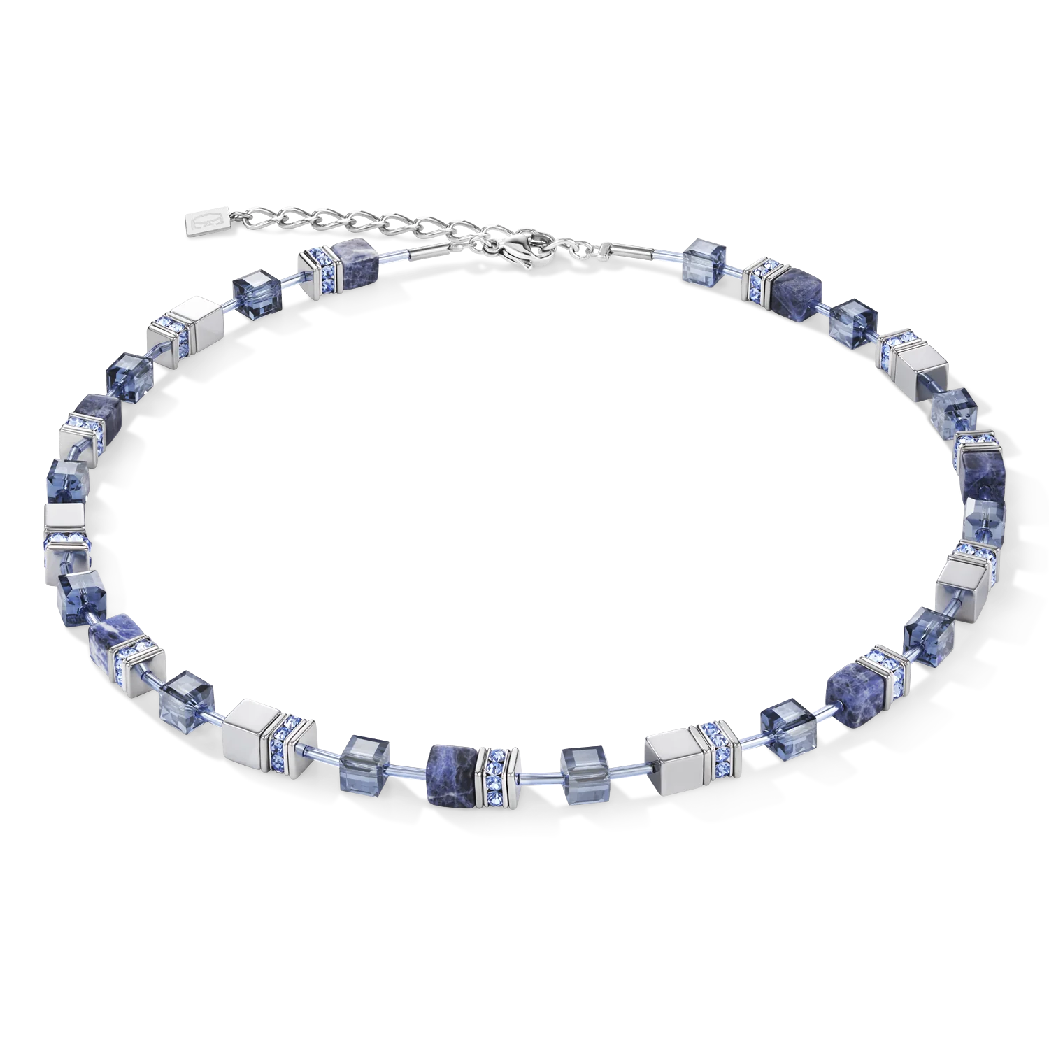 DICHTER BIJ DE NATUUR: Elegante updates van de GeoCUBE®-klassieker met diepblauwe sodaliet, een van de meest opwindende edelstenen ter wereld.