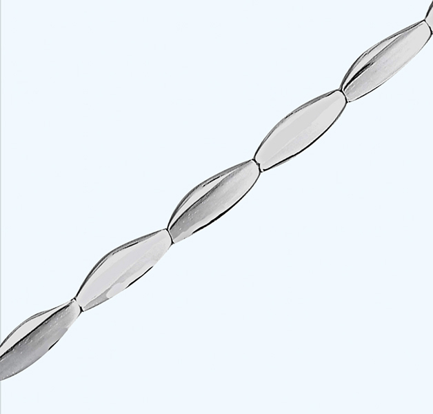 Dit is een collier van het merk Silver Jewellery gemaakt voor dames.