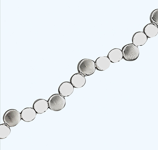 Dit is een armband van het merk Silver Jewellery gemaakt voor dames.