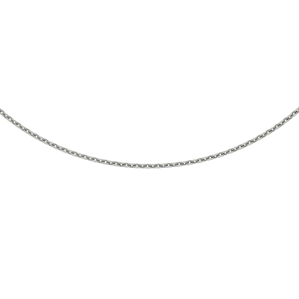 Beschrijving: Gerhodineerd zilveren collier met anker schakel. De lengte bedraagt 41cm met 4cm extensie. De schakelbreedte is 1.1mm. 
Breedte: 1.1 mm
Kortste lengte: 41 cm
Langste lengte: 45 cm