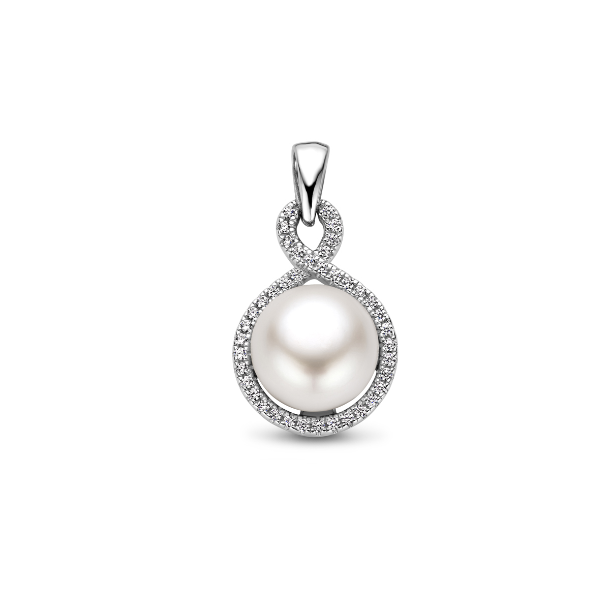 Gerhodineerd 925 zilveren hanger uitgevoerd met zirkonia en parel. De hanger heeft een totale hoogte van 24.4mm.