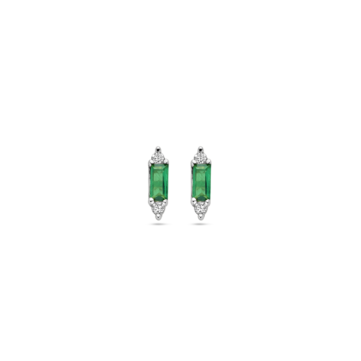Gerhodineerd 925 zilveren oorknoppen uitgevoerd met groen en wit zirkonia. De oorknoppen hebben een afmeting van 8x2mm.