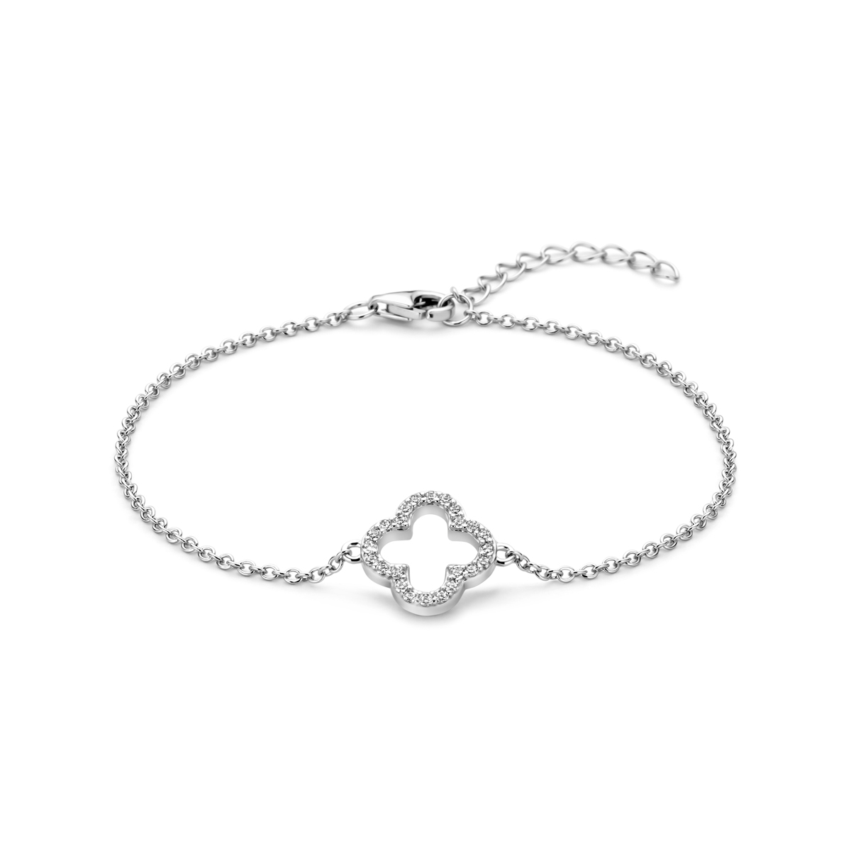 Gerhodineerd 925 zilveren armband uitgevoerd met bloem ;en zirkonia. De armband heeft een draaglengte van 17cm met 3cm extensie. Uitgevoerd met karabijn sluiting. De schakelbreedte is 1.5mm.