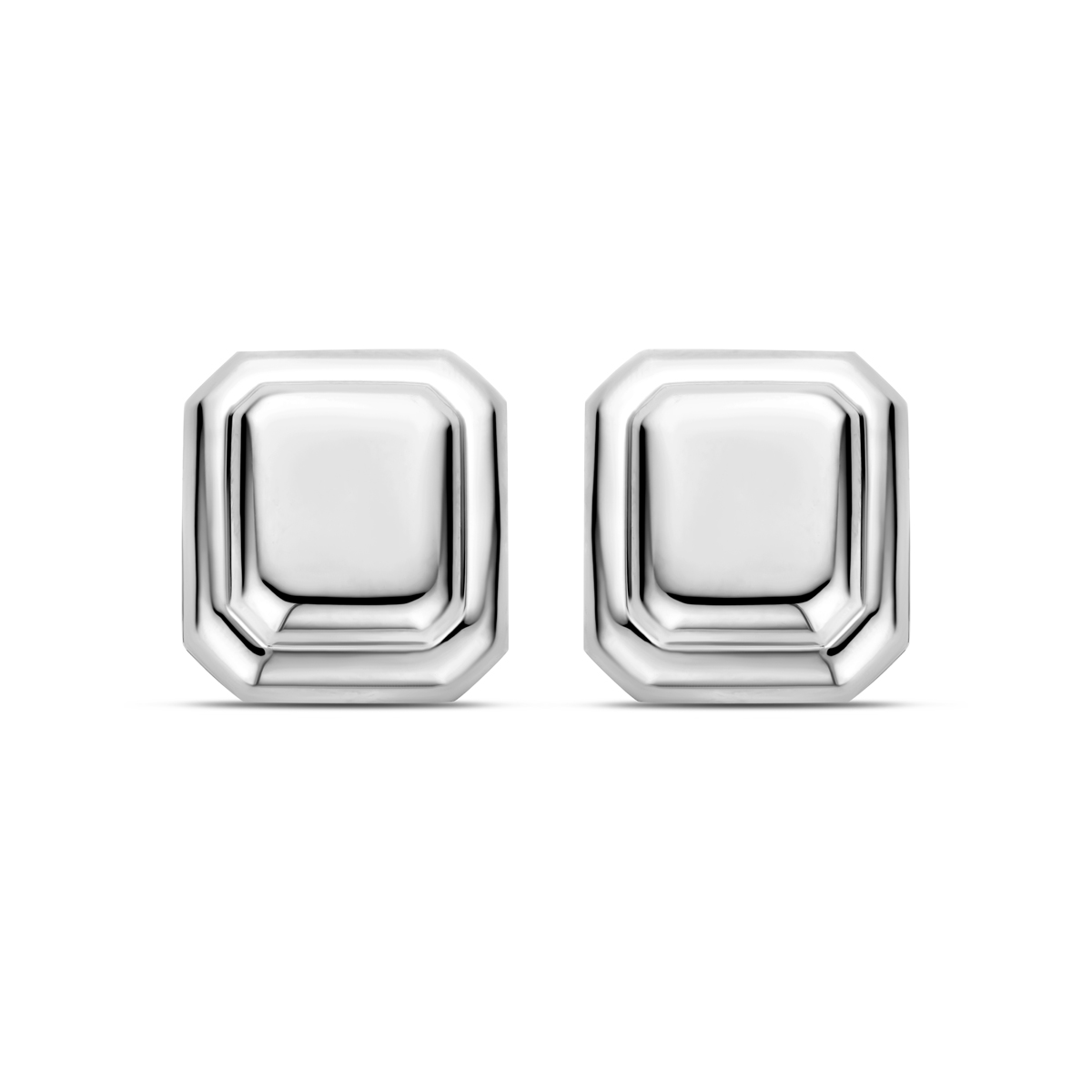 Gerhodineerd 925 zilveren oorknoppen met een afmeting van 20x18.5mm.
