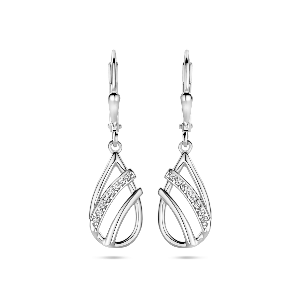 Gerhodineerd zilveren oorhangers uitgevoerd met een schitterende zirkonia rij. De oorhangers hebben een totale hoogte van 33mm.