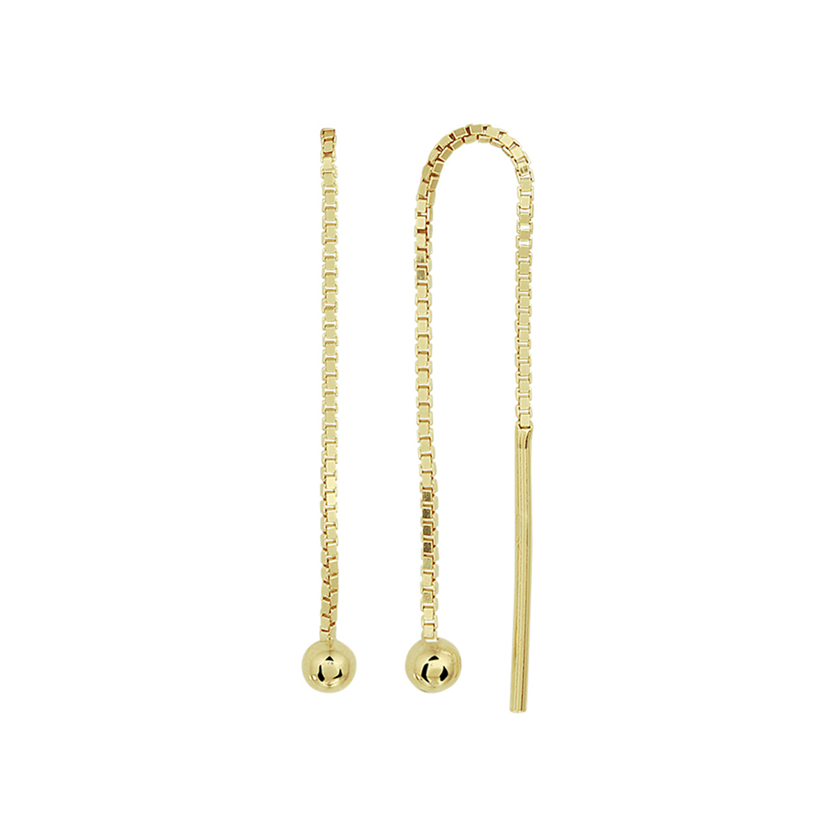 Verguld op 925 zilveren doortrekoorbellen uitgevoerd met een bolletje. De oorbellen hebben een totale lengte van 6.6cm. Het bolletje heeft een diameter van 3mm. Geen garantie op plating.