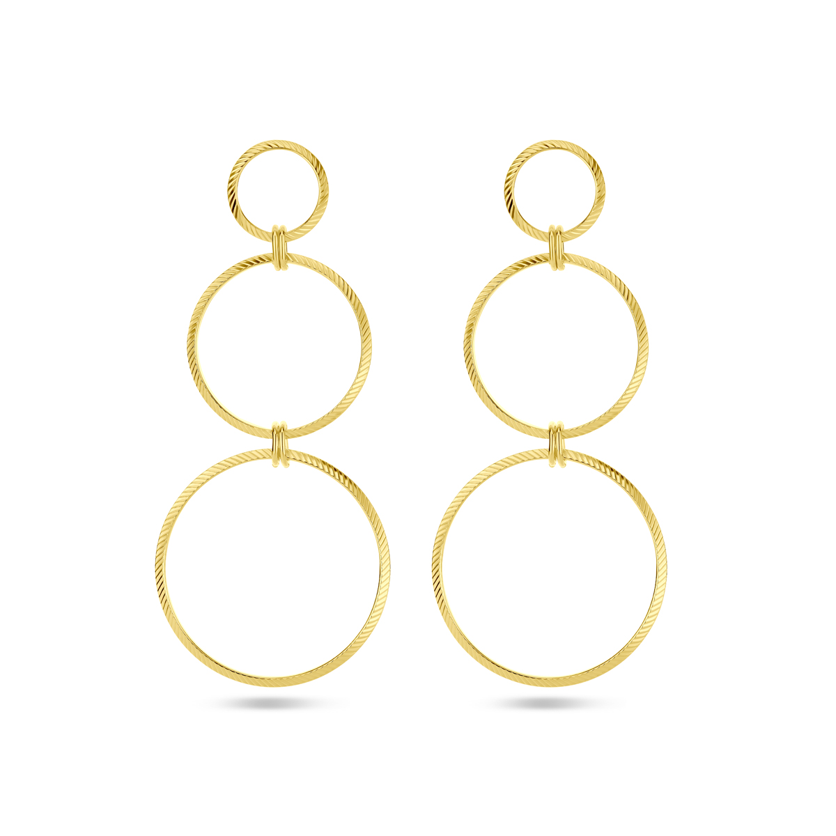 Deze prachtige Oorhangers Cirkels Gediamanteerd, zijn gemaakt van zilver en hebben een diameter van 44 mm. Met een rond ontwerp stralen ze een tijdloze elegantie uit. Ze zijn ideaal voor zowel dagelijks gebruik als voor speciale gelegenheden wanneer je een vleugje glamour wilt toevoegen.