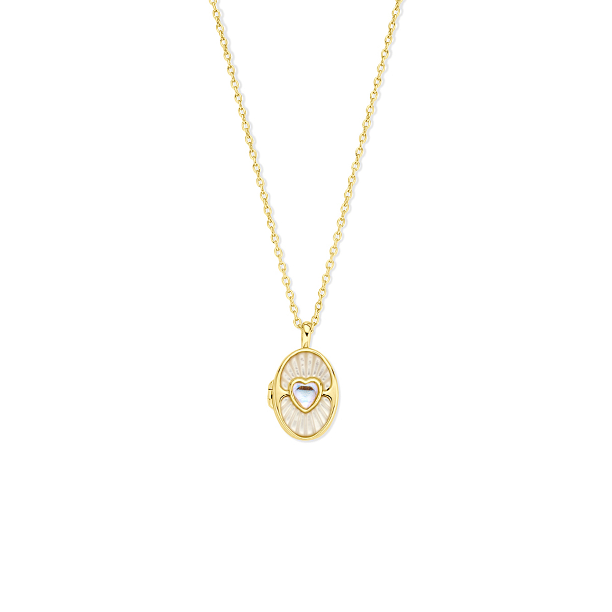 Verguld geel op 925 zilveren collier uitgevoerd met een hartje een medaillon met parelmoer. Het collier heeft een draaglengte van 42cm met 3cm extensie. Geen garantie op plating.