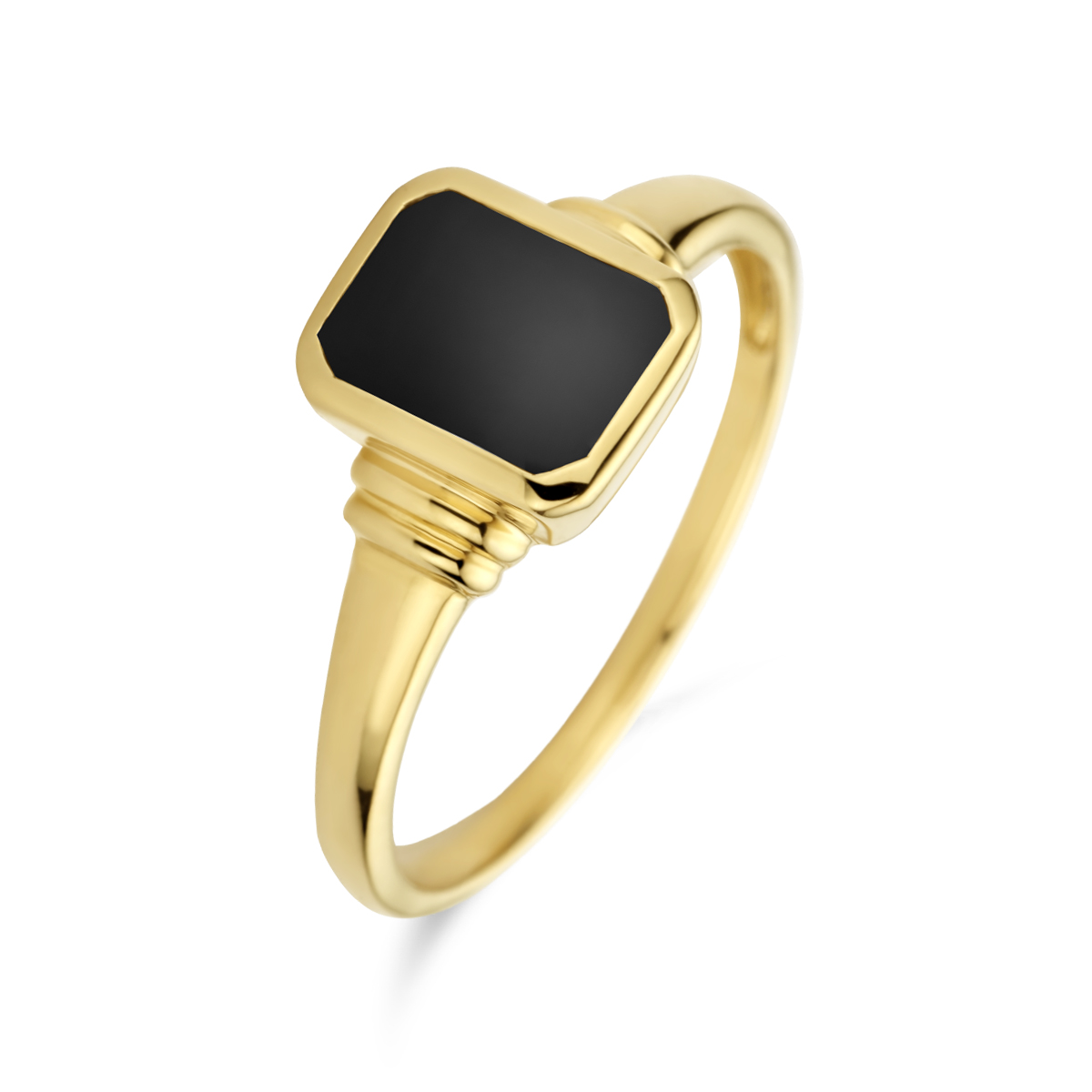 14k Geelgouden ring uitgevoerd met onyx. De ring heeft een breedte van 9mm.