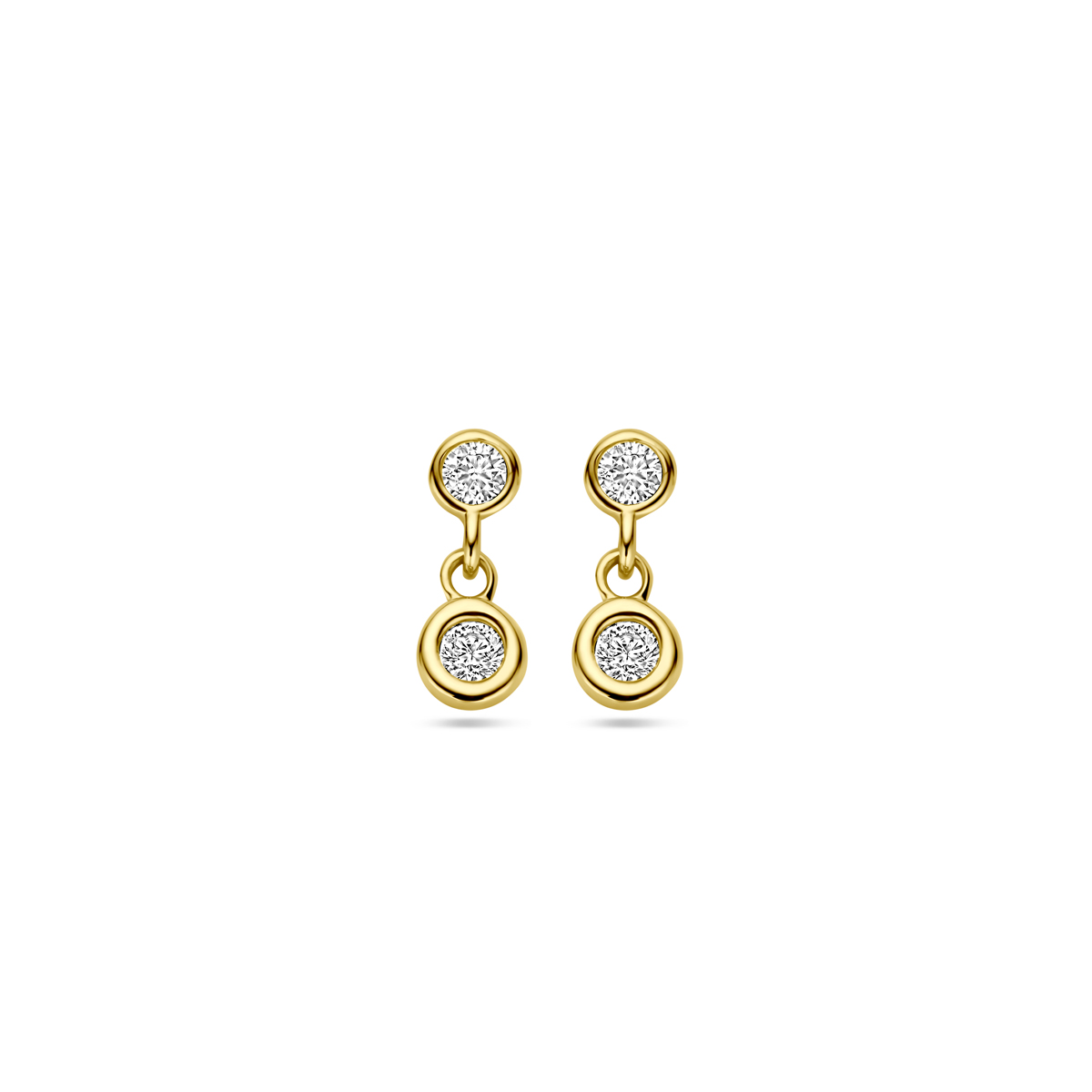 14k Geelgouden oorhangers uitgevoerd met zirkonia. De oorhangers hebben een afmeting van 9x3.5mm.