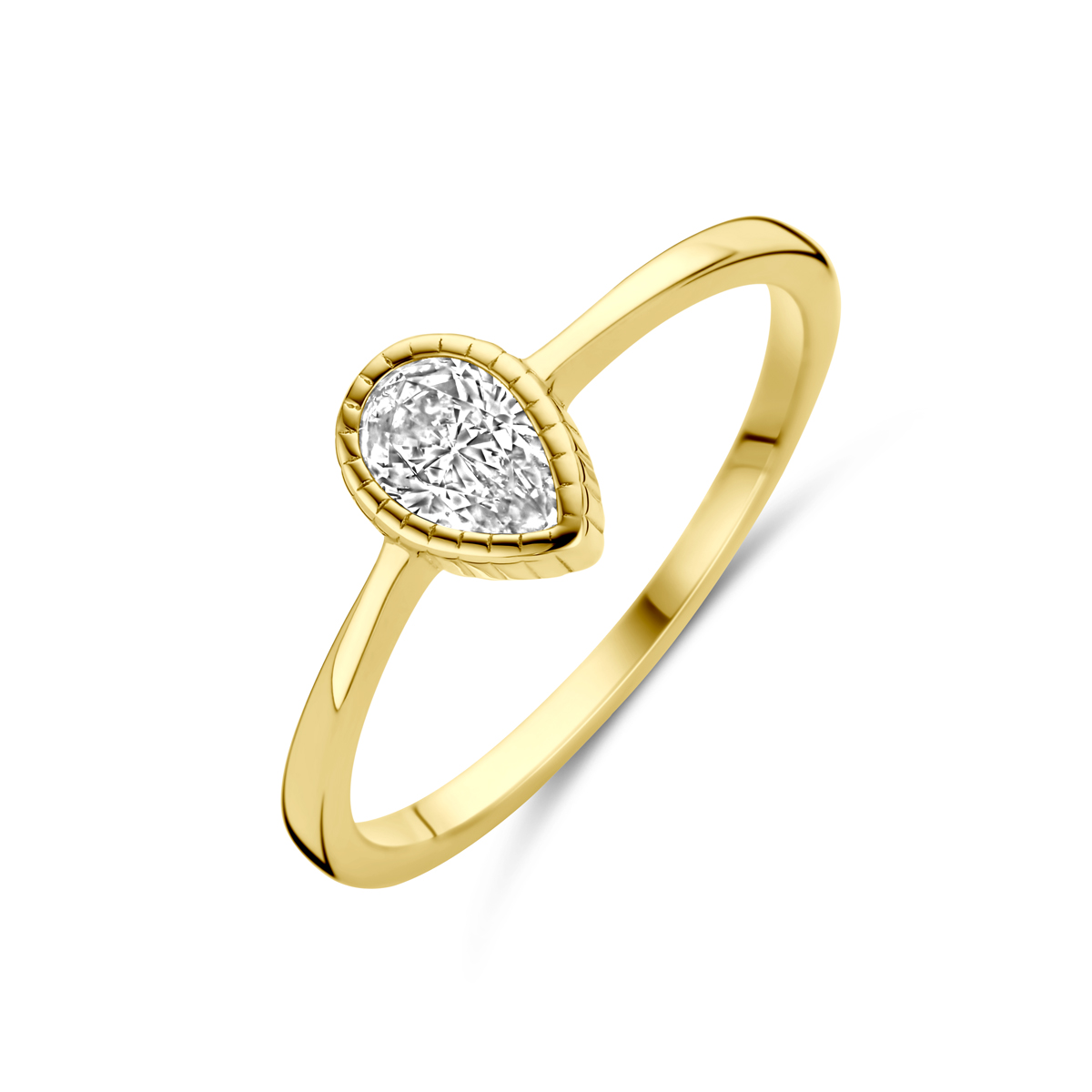 14k Geelgouden ring uitgevoerd met zirkonia. De ring heeft een afmeting van 7x5mm.
