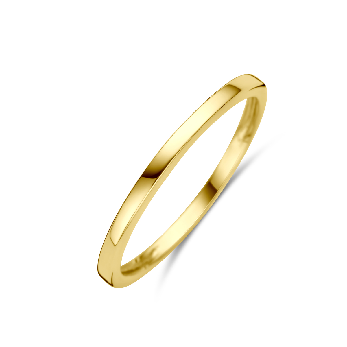 14k Geelgouden ring met een breedte van 1.5mm.