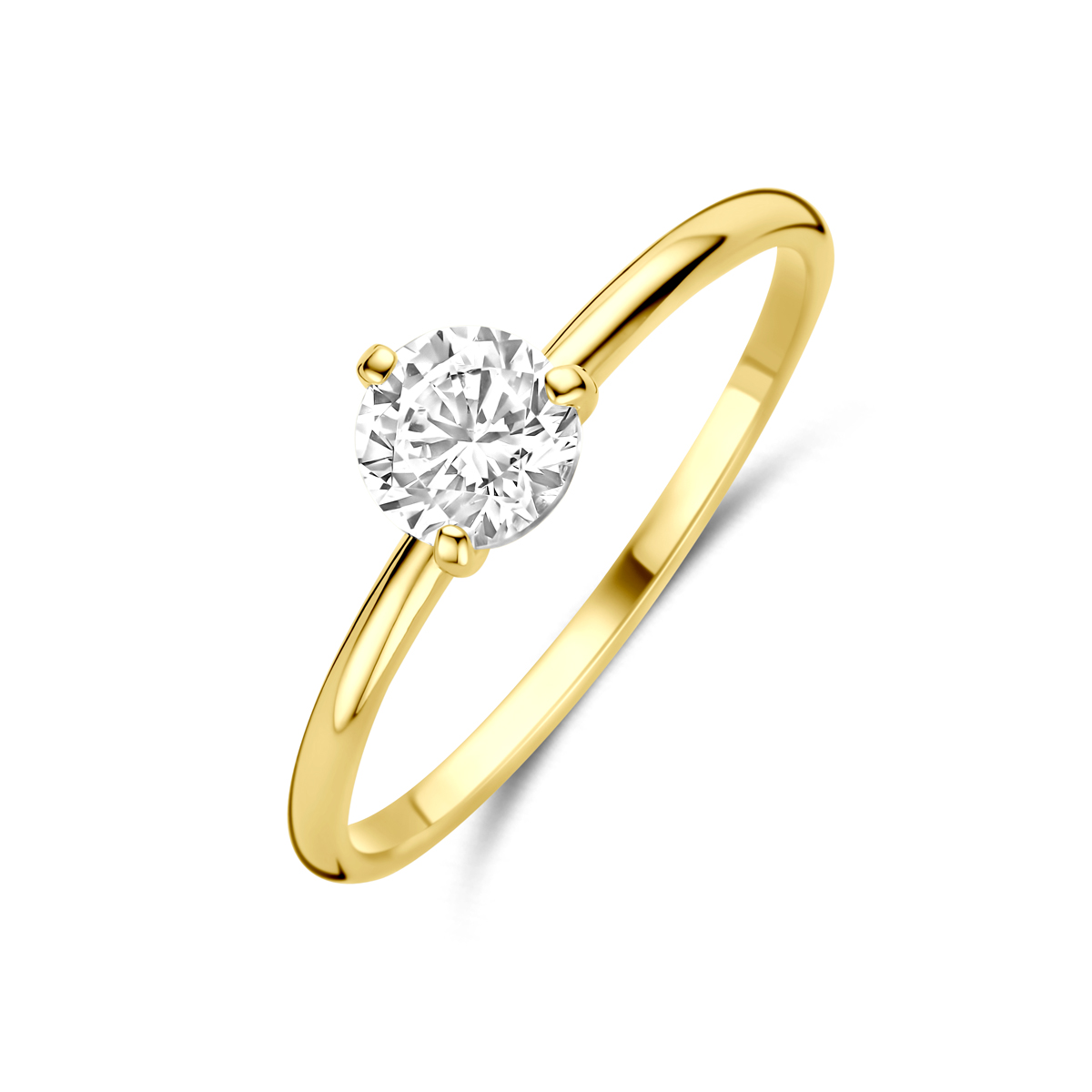 14k Geelgouden ring uitgevoerd met zirkonia. De steen heeft een diameter van 5.5mm.