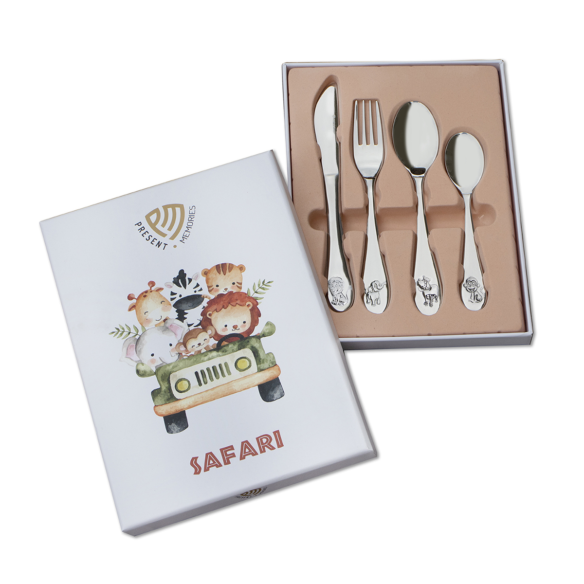 18/10 Stalen kinderbestek in een 4-delige set met superleuk safari thema. Leuk om aan de voor- en/of achterzijde te graveren. De set bestaat uit: een mes van 190x18mm, een vork van 172x22mm, een lepel van 170x34mm en een dessertlepel van 140x28mm.  Wegens hoge bezorgkosten wordt dit artikel alleen verstuurd bij een ordergrootte vanaf &euro;50,-.
