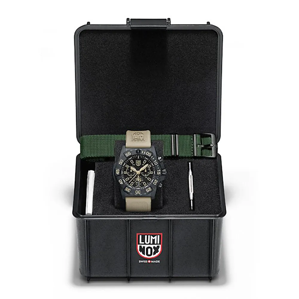 Luminox - Sea Collection. Navy Seal RSC. Black/Sand. Quartz Chronograaf 200m WR Mineraalglas + Extra band - XS.3590.NSF.SET