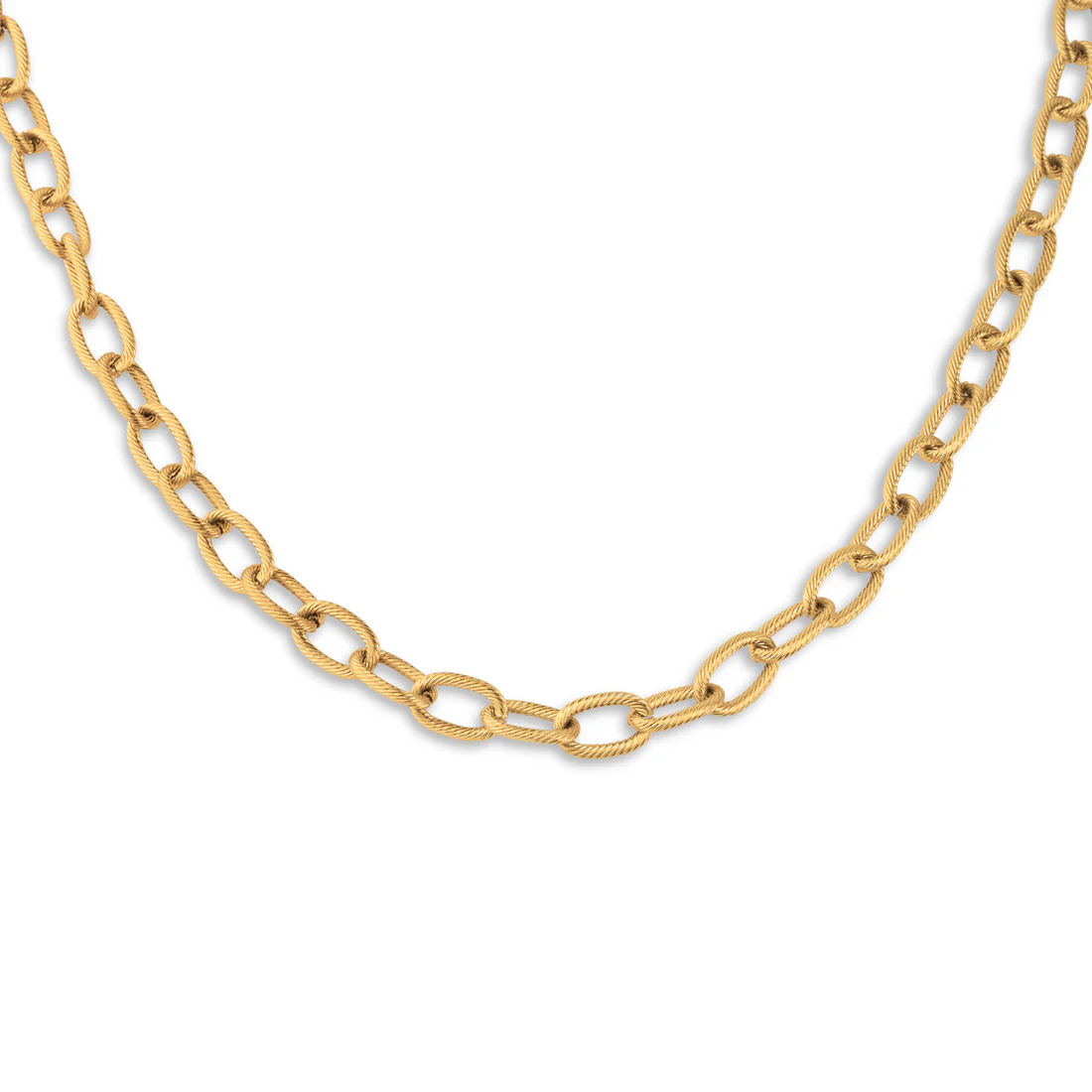 De Melano Friends Yara ketting is een statement op zichzelf! De grote schakels met een voelbare rope textuur geven deze ketting een stoere en trendy uitstraling. Tip: bevestig een Twisted Tara hanger met een Twisted steentje aan het slotje voor een persoonlijke touch en combineer met de bijpassende Lucia armband. Je hebt de keuze uit 2 verschillende lengtes: 46 cm of 62 cm. De Yara ketting is verkrijgbaar in een zilver-, rose goud- of goudkleurige plating.