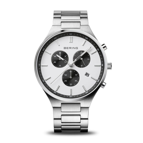  Met dit horloge gaat u door dik en dun - ultralicht, extreem resistent, gemaakt voor avonturen: dit model uit onze Titan Chrono Collection wordt gekenmerkt door zijn mannelijke design, robuustheid en hoogste draagcomfort. De kast en schakelarmband zijn gemaakt van lichtgewicht, hypoallergeen titanium. Kristalhelder en functioneel: de wijzerplaat met lichtgevende wijzers, datumweergave en drie ronde displays voor seconden, minuten en 24 uur. Het titanium horloge is waterbestendig (tot 5 ATM) en optimaal beschermd tegen krassen dankzij glashelder saffierglas. Een chronograaf die u betrouwbaar begeleidt, zelfs als u tot het uiterste gaat. 