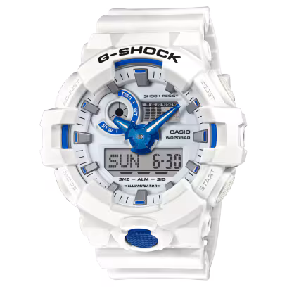 Laat je inspireren door de zomerse zeeën met de wit-blauwe G-SHOCK. 

De blauwe fosforescerende wijzerplaat van het horloge gloeit magisch 's nachts en doet denken aan de glinstering van bioluminescent plankton dat in de zee drijft. In combinatie met een wit en blauw kleurenschema geeft het ontwerp op prachtige wijze de dynamische transformatie van het strand weer, van de schittering van de zon overdag tot zachte nachttinten.

Glinsterende, op de zee geïnspireerde stijlen zijn gemakkelijk te combineren met casual settings en werksituaties.