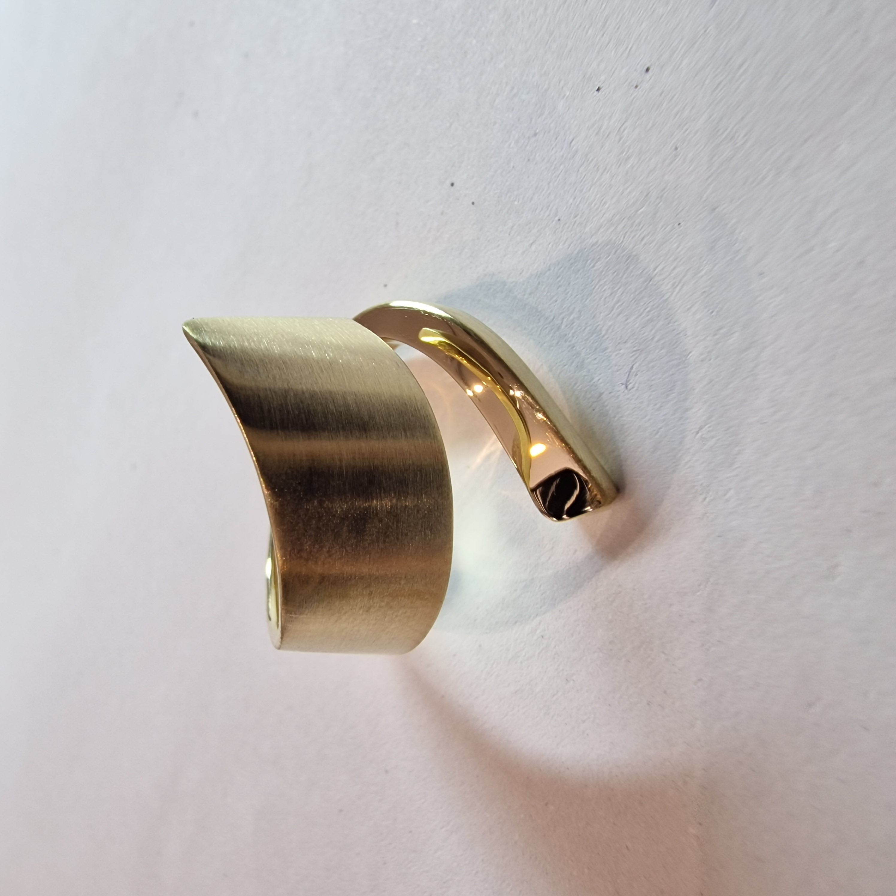 14k geelgouden fantasie ring handgemaakt door Nol 